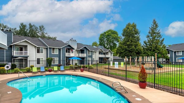 Cobble Court apartments in Auburn, WA