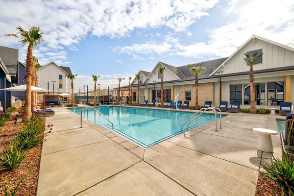Stone Creek Village apartments in Rancho Cordova, CA