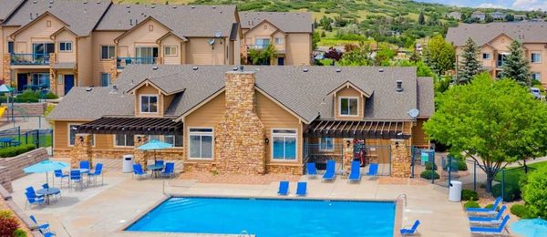 Reserve at Castle Highlands apartments in Castle Rock, CO