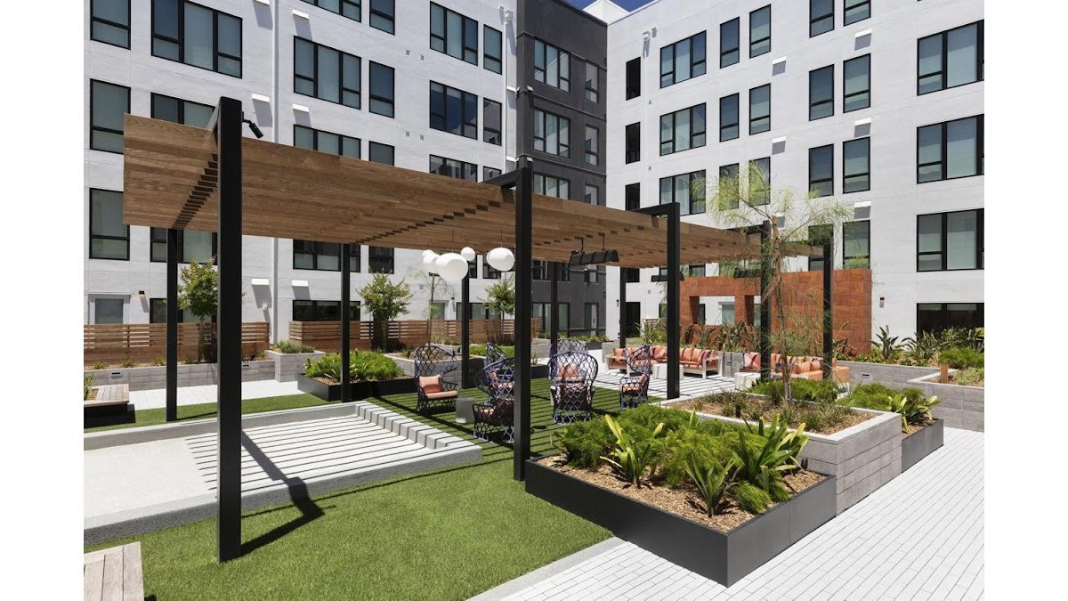 Vasara apartments in Redwood City, CA