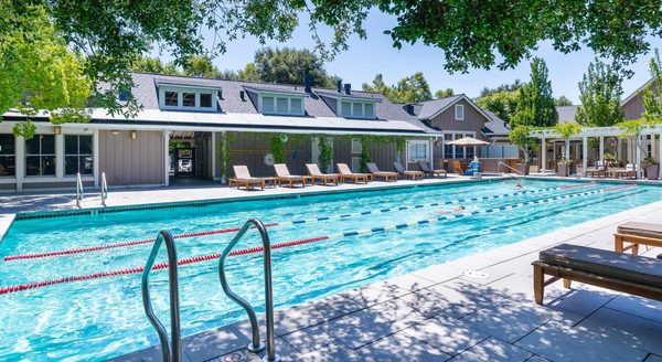 Stanford West apartments in Redwood City, CA