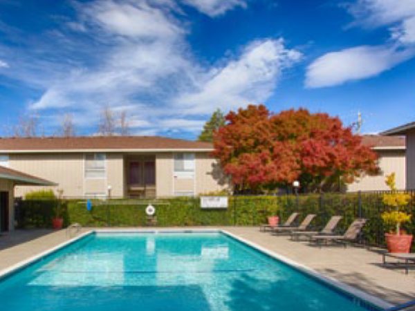 Bella Vista apartments in Napa, CA