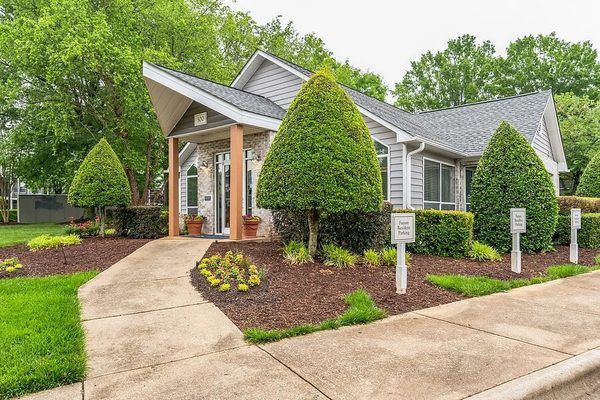 Harrison Grande apartments in Cary NC