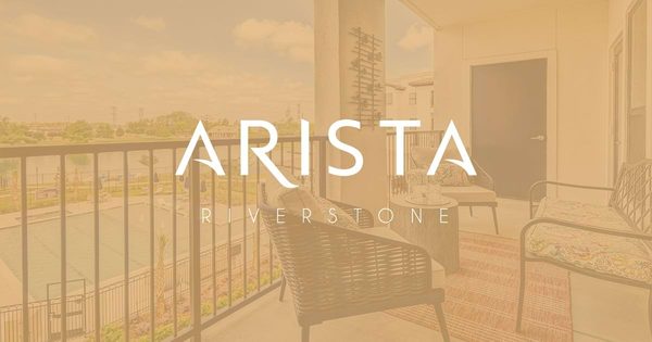 Arista Riverstone apartments in Missouri City, TX