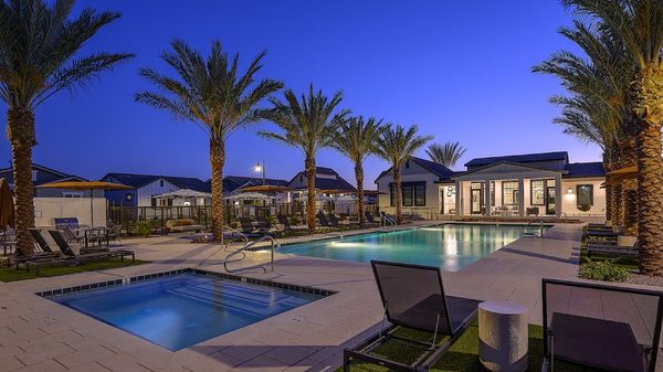 Tavalo Queen Creek apartments in Queen Creek, AZ