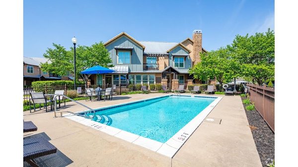 The Heritage apartments in Bowling Green, KY