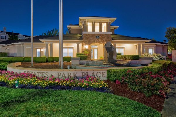 The Estates at Park Place Apartments apartments in Alameda, CA