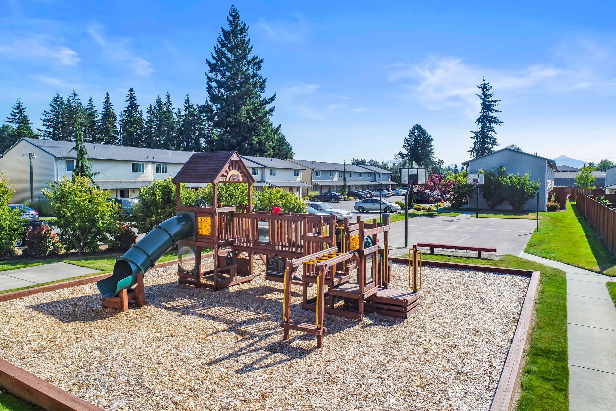 Quilceda Gardens apartments in Marysville, WA