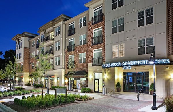 Hidden Creek apartments in Gaithersburg, MD