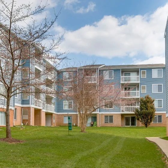 Avana Oak Mill apartments in Gaithersburg, MD