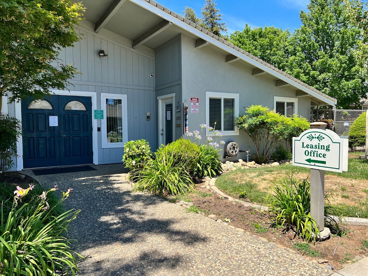 Garden West One Apartments apartments in Yuba City, CA