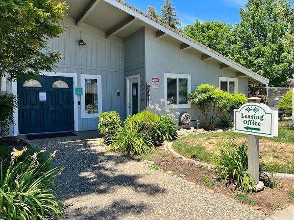 Garden West One Apartments apartments in Yuba City, CA