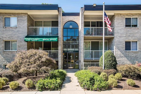 Lerner Oxford Square apartments in Rockville, MD