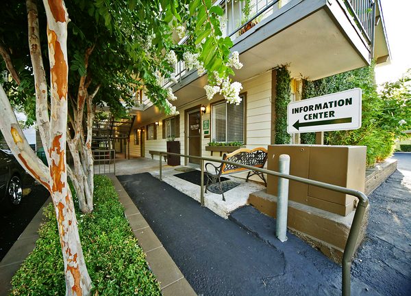 The Willows Apartments apartments