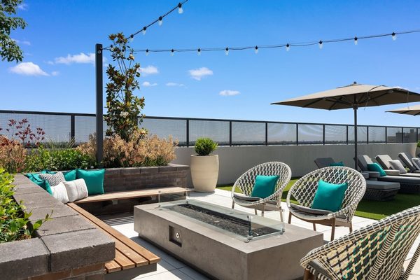 Link OC apartments in Yorba Linda, CA