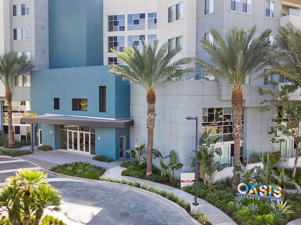 The Oasis Anaheim apartments in Yorba Linda, CA