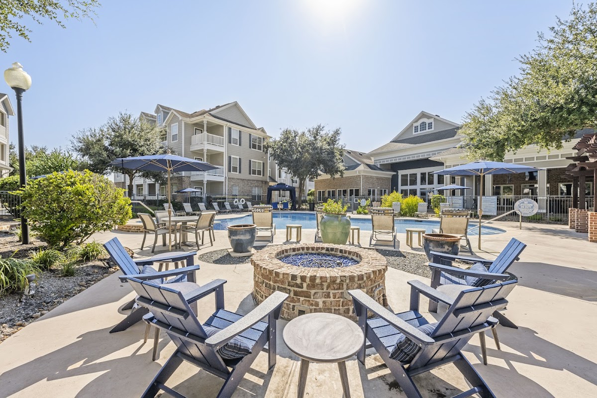 The Pointe At Victoria apartments in Victoria, TX
