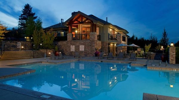 Boulder Creek apartments in Sammamish, WA