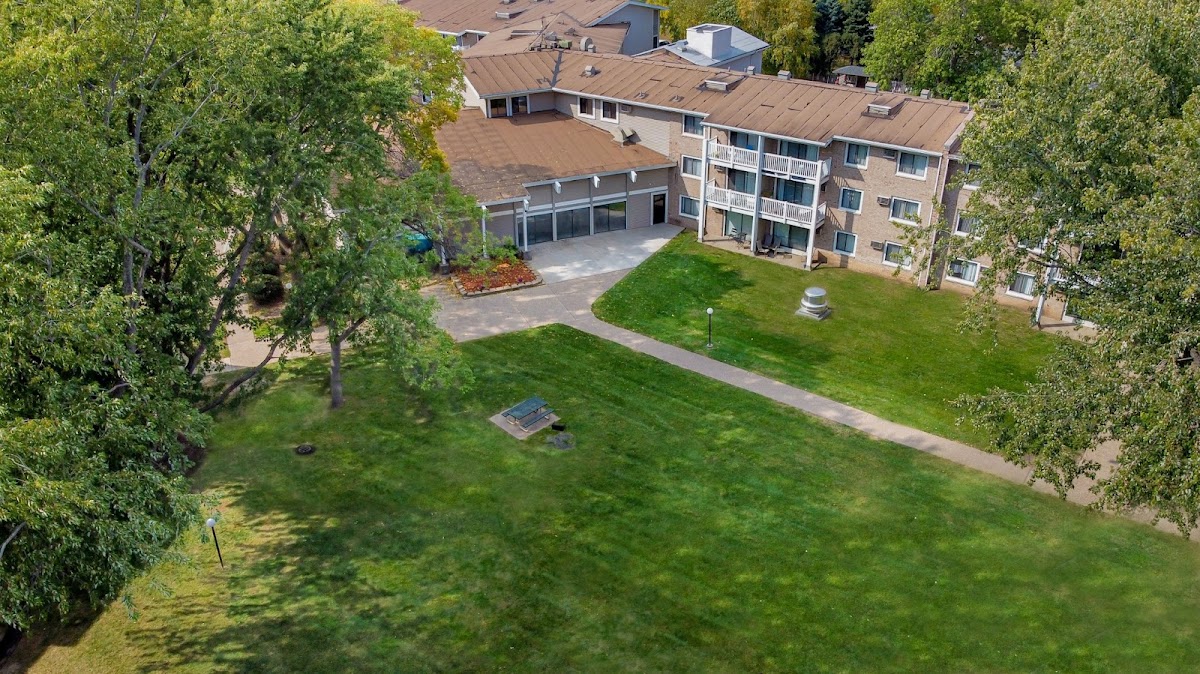 Stone Grove Apartments apartments in Burnsville, MN