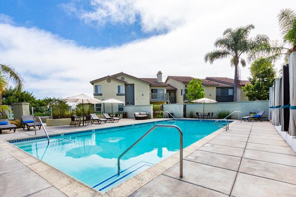 Elan Overlook Laguna Apartments apartments
