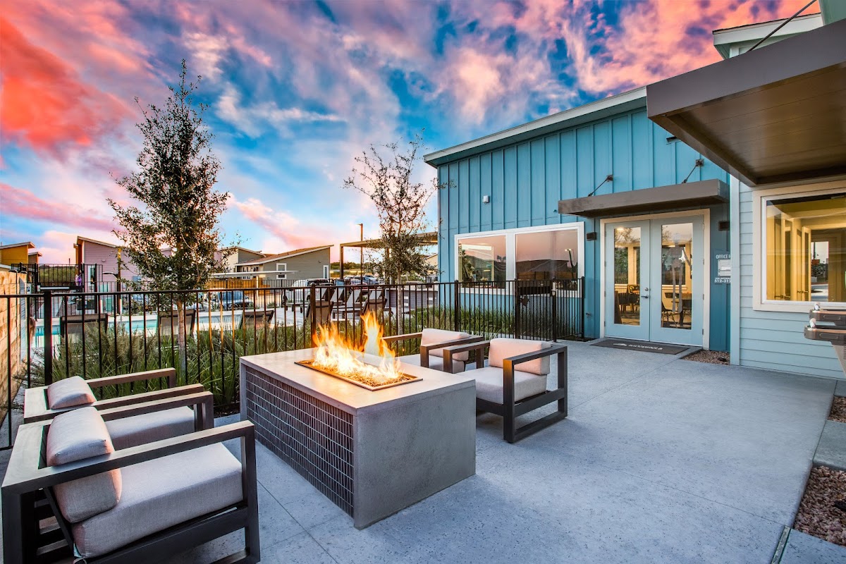Estates at Plum Creek apartments in Kyle, TX