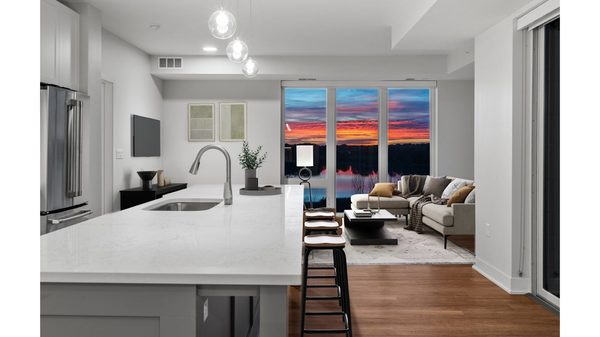 Paravel apartments in Eden Prairie, MN