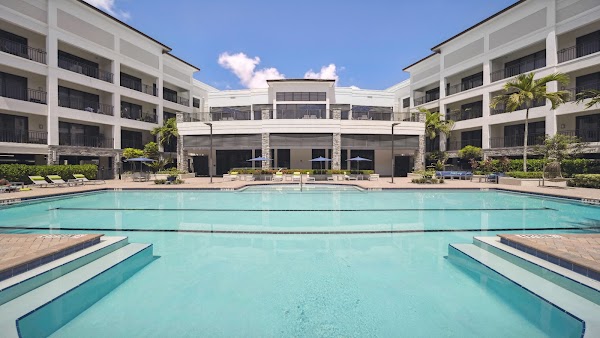 Central Gardens Grand apartments in Palm Beach Gardens, FL