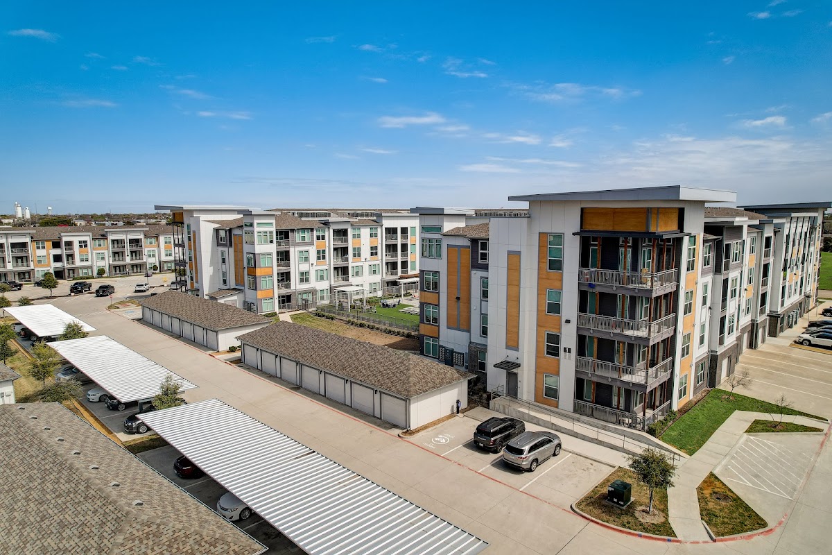 Seventy8 & Westgate apartments in Wylie, TX