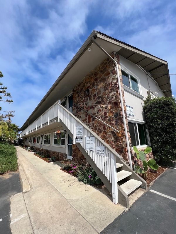 Pacific Crest Apartments apartments in Encinitas, CA