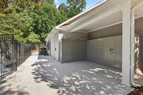 Retreat at Stonecrest apartments in Lithonia, GA