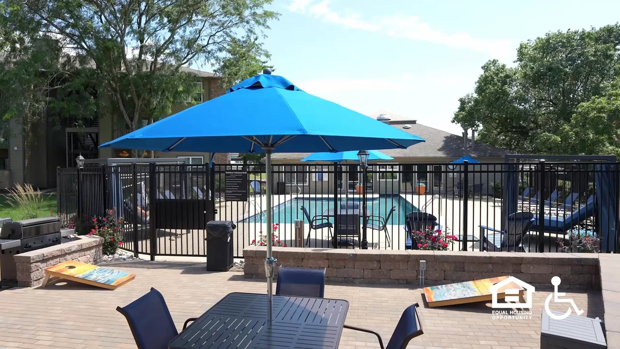 Sun River Village apartments in St Peters, MO