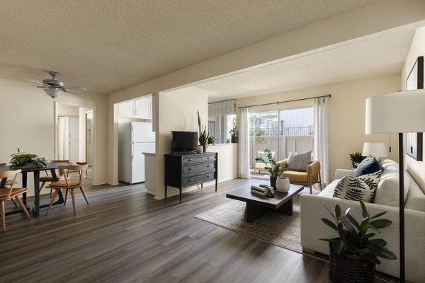 Cerritos Apartments apartments in Cerritos, CA