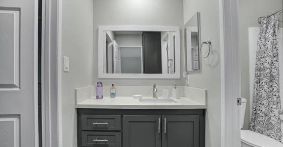 Tierra Del Sol apartments in Montebello, CA