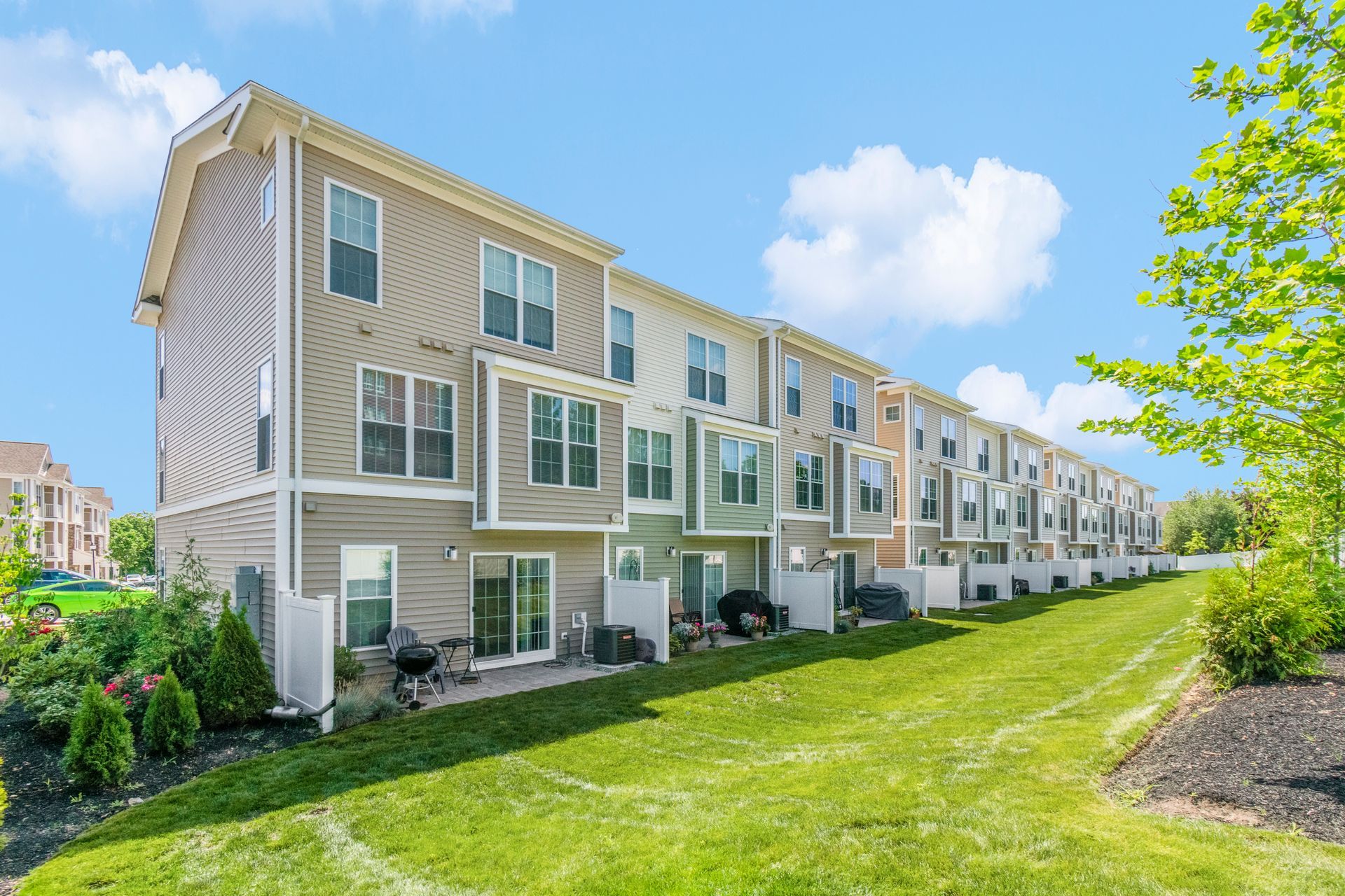 Gradient apartments in Weymouth, MA