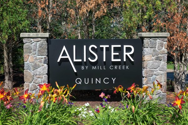 Alister Quincy apartments in Quincy, MA