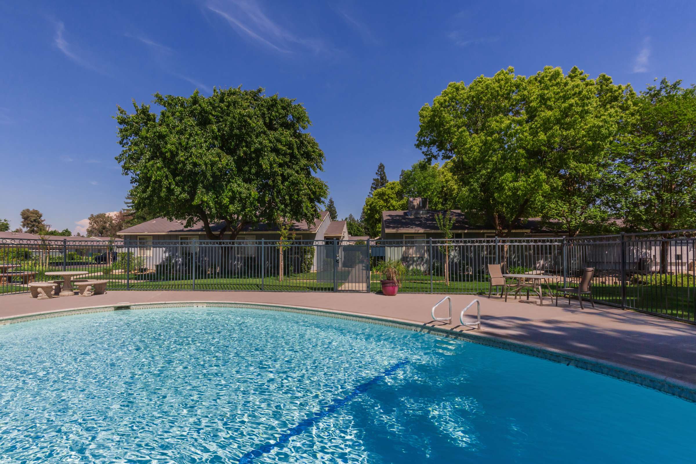 The Villa Apartments apartments in Clovis, CA