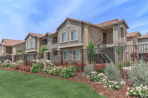 Boulder Creek apartments in Fresno, CA