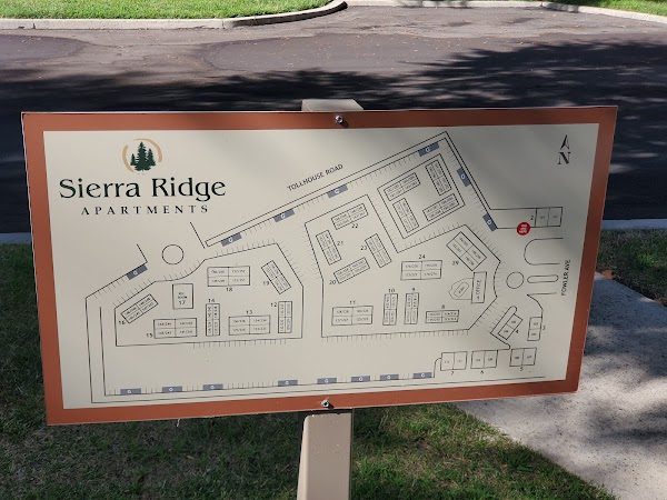 Sierra Ridge apartments in Clovis, CA