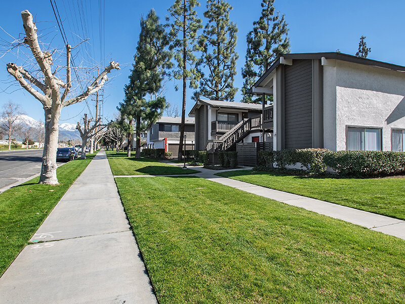 Portola Redlands apartments in Redlands, CA