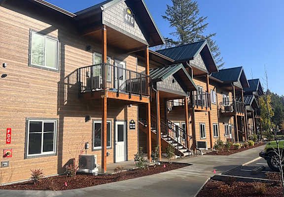 The Lodge in Lacey apartments in Lacey, WA