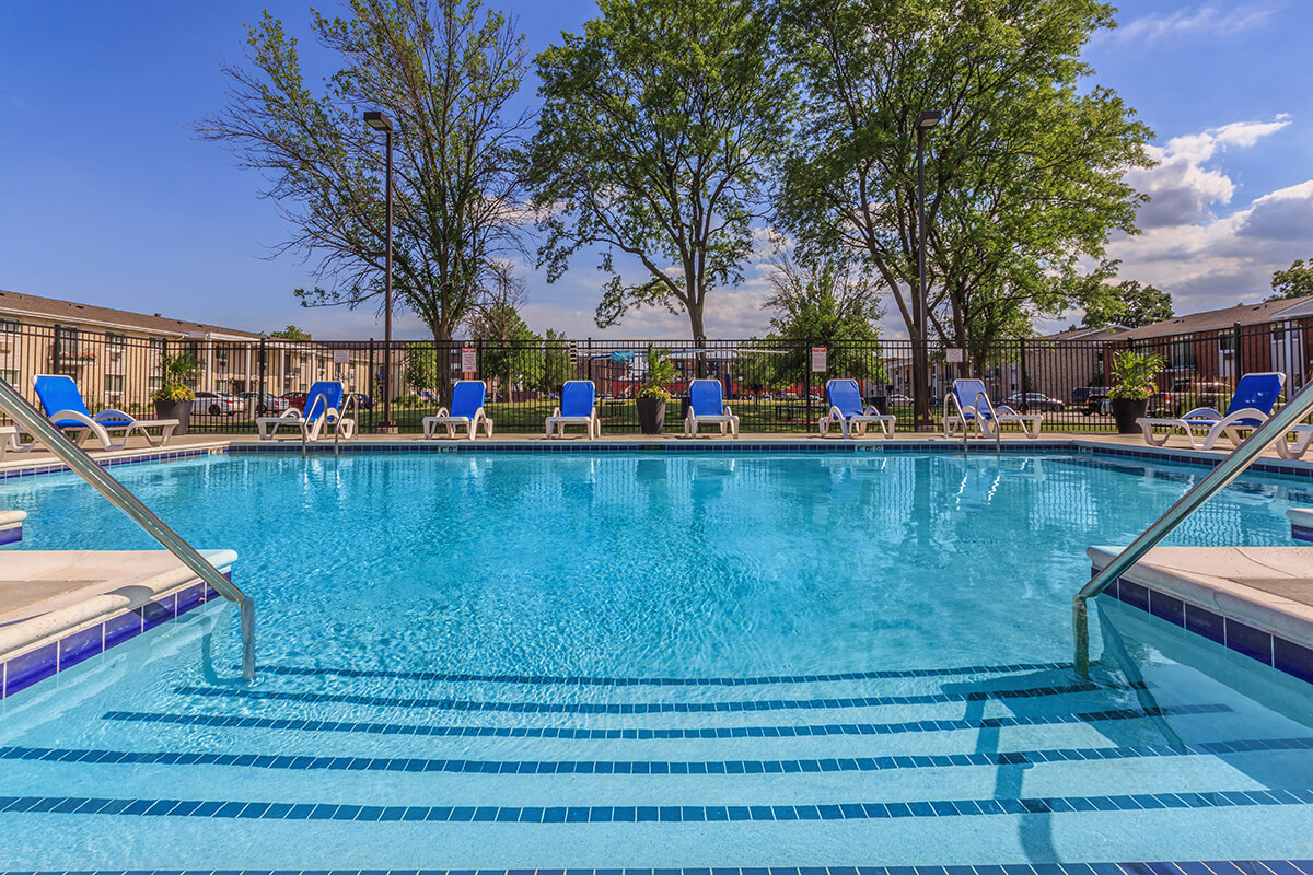 Park Colony Apartments apartments in Des Plaines, IL