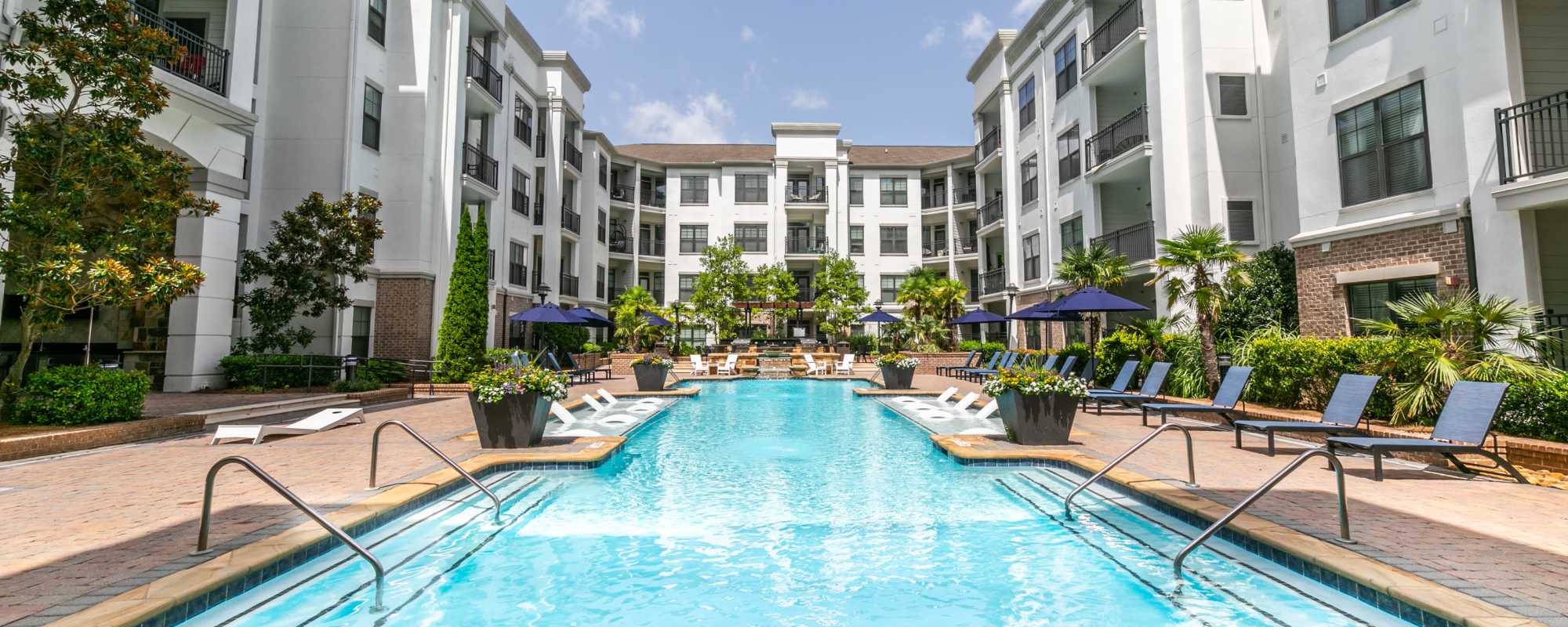 Brookleigh Flats apartments in Brookhaven, GA