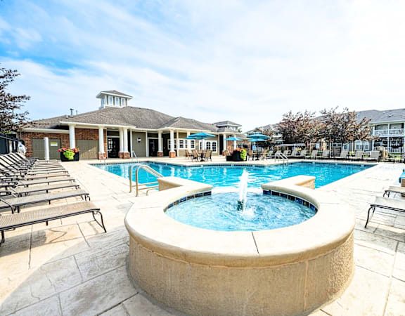 Maple Knoll apartments