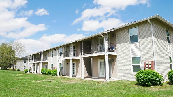 The Grove at Enon Springs apartments