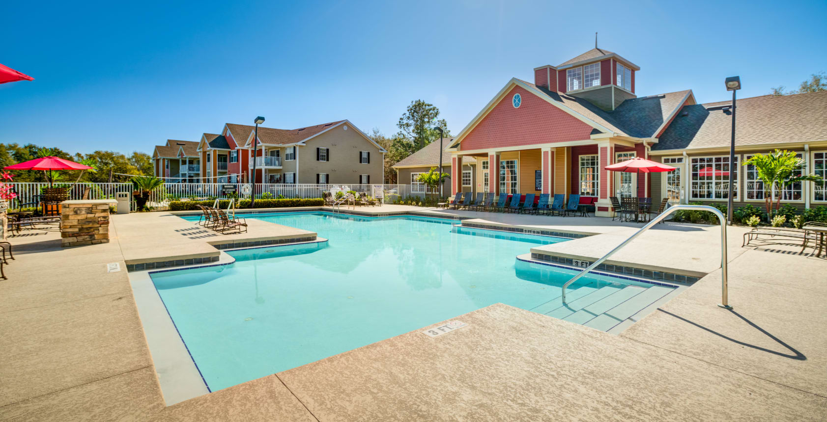 Vista Lake Ned apartments in Winter Haven, FL