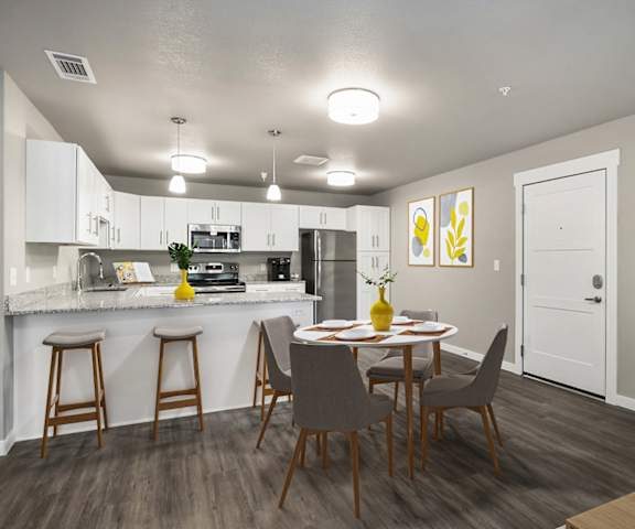 Stillwater Crossing apartments in Bend, OR
