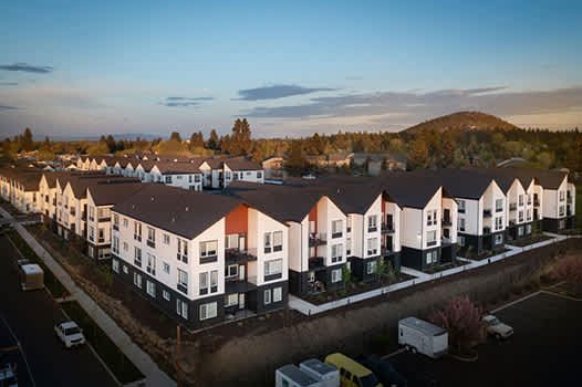 Outpost 44 apartments in Bend, OR