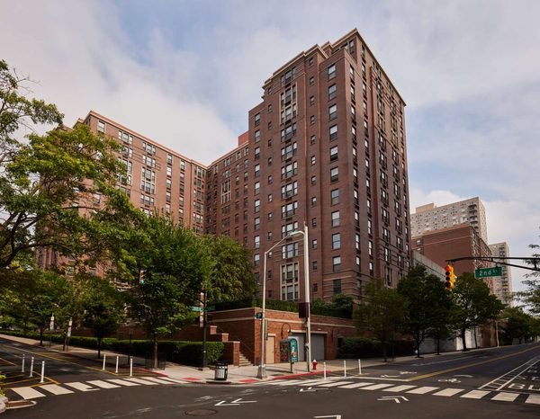 Hudson Square South apartments in Hoboken, NJ