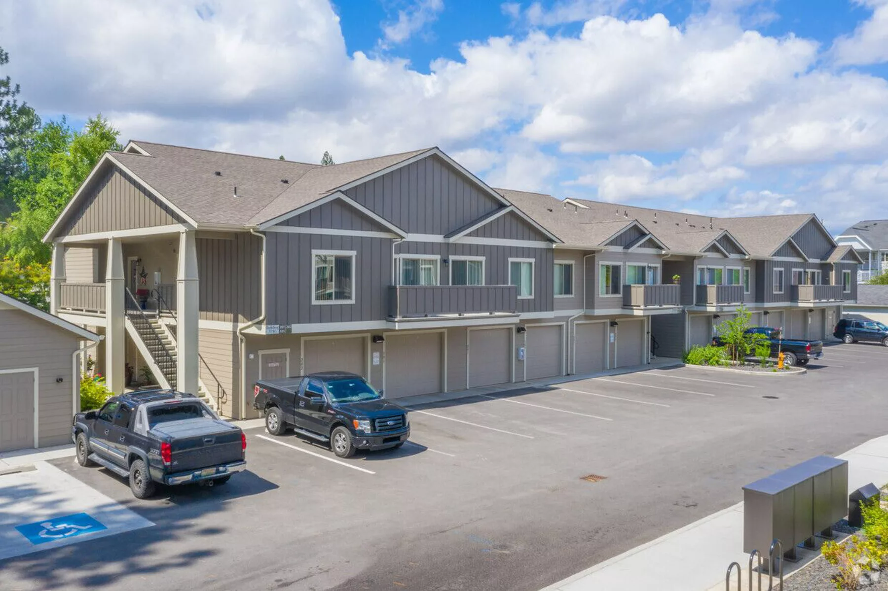 Centennial Pines apartments in Coeur D Alene, ID