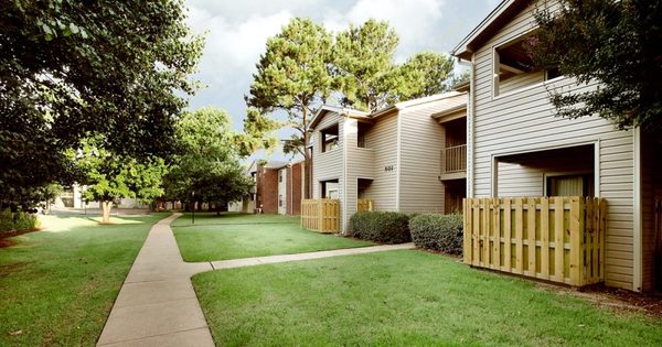 Rocky Creek Apartments apartments in Southaven, MS